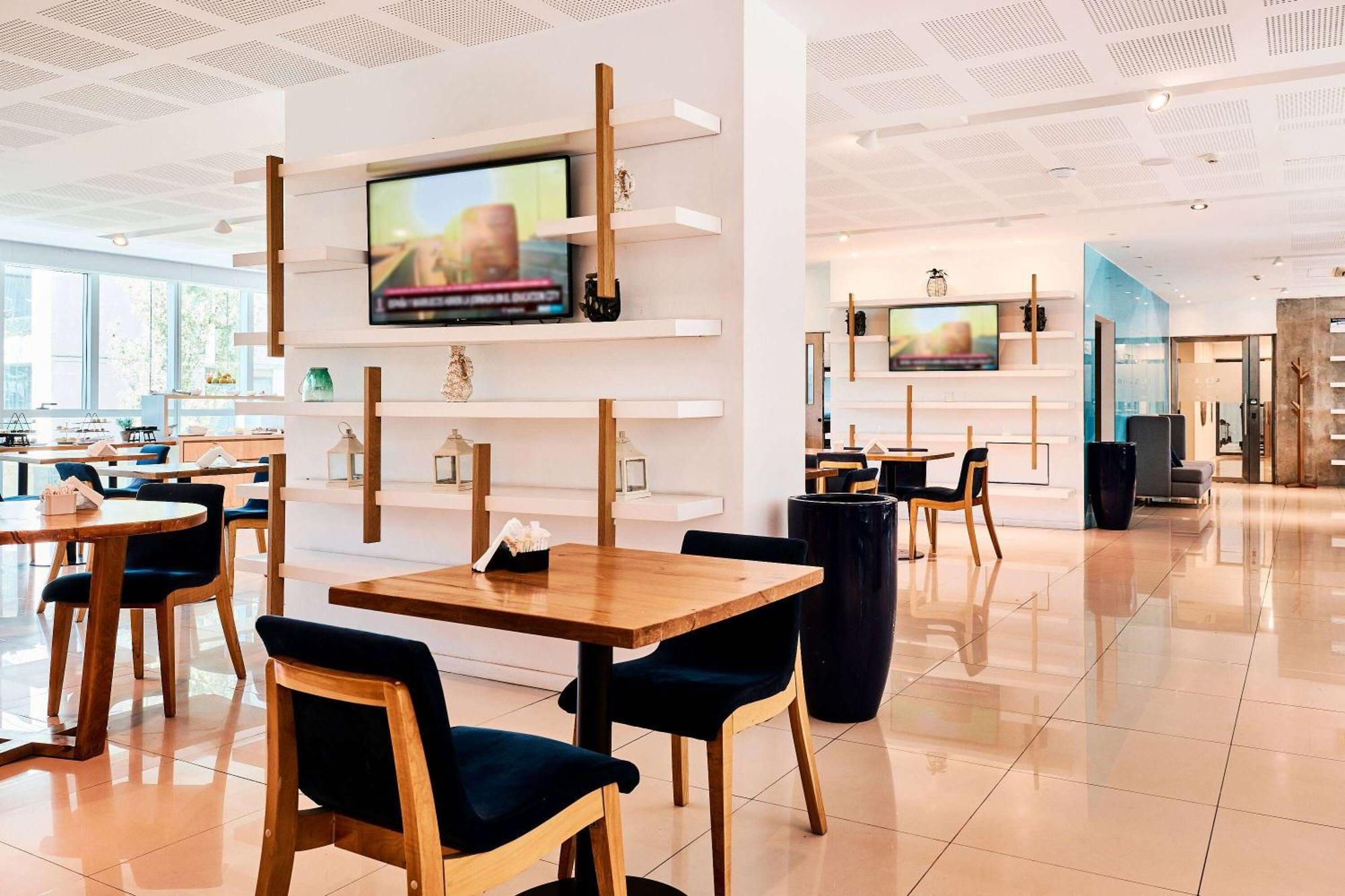 Dazzler By Wyndham Rosario Hotel Exterior photo